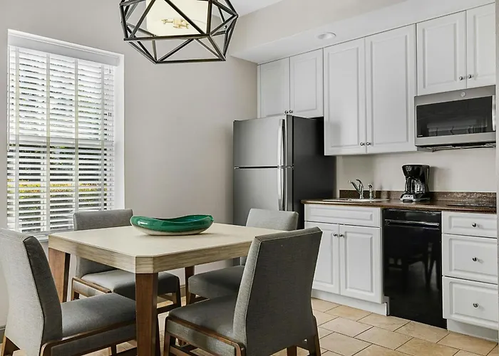 Sheraton Broadway Resort Villas